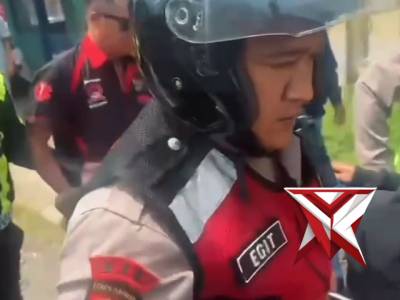 satlantas polres tasik tolong warga yang alami kecelakaan - PoliceTube