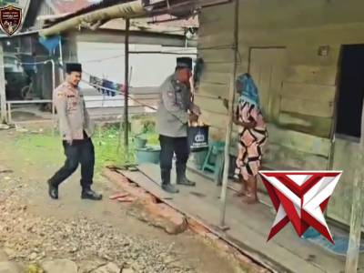 Jumat Berkah Polsek Lalan Polres Muba.14 - PoliceTube