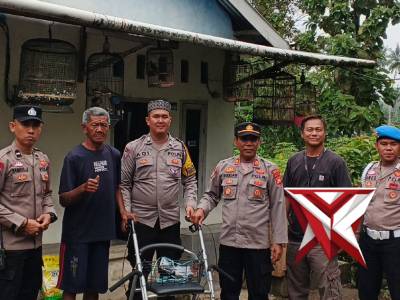 @ev3a_ BAKTI SOSIAL POLSEK TUGUMULYO - PoliceTube