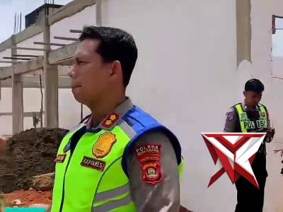 Kapolres Musi Rawas bersama jajaran melaksanakan pengecekan kegiatan ibadah di Gereja HKBP G1 Matara