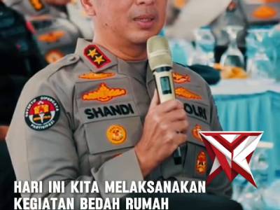 Kapolda Sumsel membawa kebahagiaan bagi warga dengan memimpin langsung bedah rumah serentak