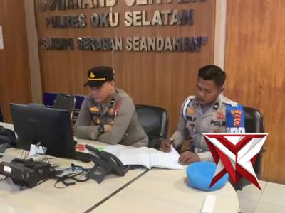 Pawas melaksanakan pengecekan personil piket polsek jajaran Polres OKU Selatan