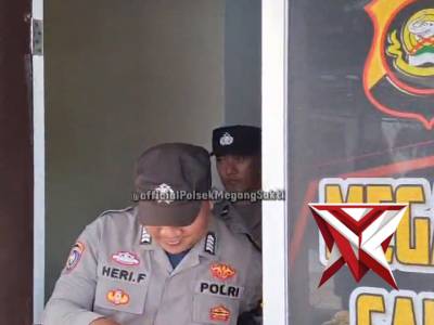 Bhakti Sosial Polsek Megang sakti dihari bhayangkara ke-80 - PoliceTube