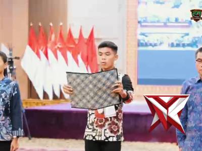 Kapolda Sumatera Selatan Irjen Pol Dr. Sandi Nugroho memimpin upacara pengambilan sumpah