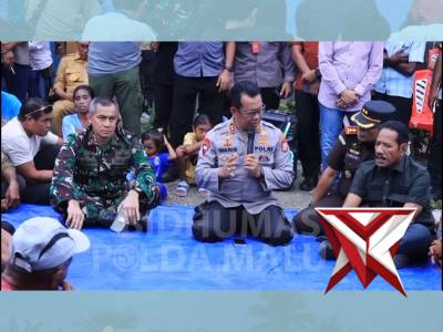 PASCA KONFLIK DI HALTENG, WARGA BANEMO DAN SIBENPOPO SEPAKAT BERDAMAI DAN HIDUP RUKUN - PoliceTube
