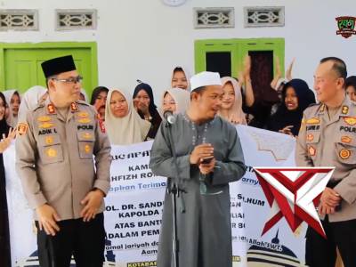 Kapolda Sumatera Selatan Irjen Pol Dr. Sandi Nugroho mewujudkan komitmen nyata dalam pemberdayaan - PoliceTube