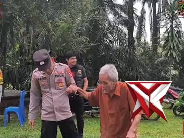 *Karena Tugas Bukan Sekadar Seragam*  ?Bagi kami, menjadi anggota Polri bukan hanya soal menjaga kea