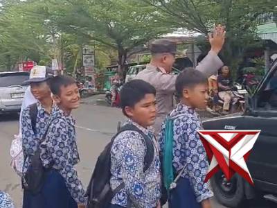 ??Pers Polsek Tugumulyo giat gatur lalin