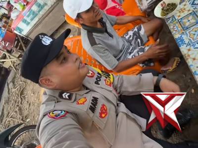 SAMBANG DESA SANAK BHABIN - PoliceTube