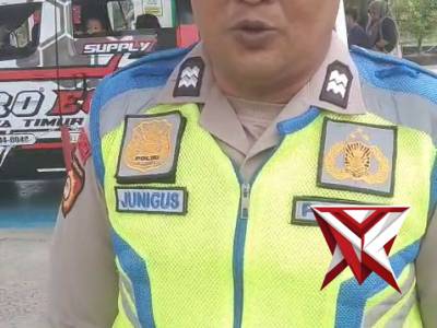 Anggota Polres OKU Timur melaksanakan sosialisasi layanan kepolisian 110 - PoliceTube