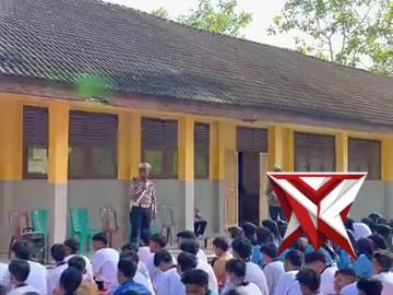 HIMBAUAN TERTIB LALU LINTAS DAN SOSIALISASI DI SMA N 2 MUARADUA OKU SELATAN