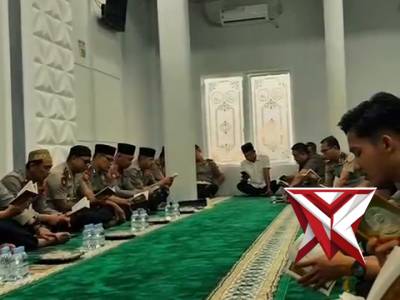 Title

Wujudkan Personel Religius, Polres Musi Rawas Implementasikan Program Kapolda Sumsel IJP Sand