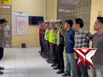 Giat pengecekan ruangan Tahanan - PoliceTube