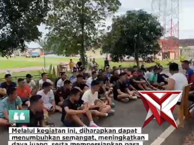 Kapolres OKU Selatan Berlari Bersama Casis Polri Ta. 2026 - PoliceTube