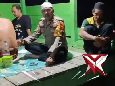 14. Pos siskamling di kec. Tungkal jaya.