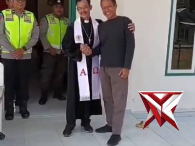 Polri Hadir, Pastikan Ibadah Paskah Berjalan Khidmat

?Polsek STL Ulu Terawas berkomitmen memberikan