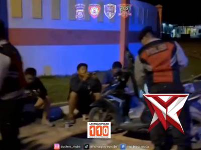 PATROLI ANGGOTA ANTISIPASI KENAKALAN REMAJA. SM11