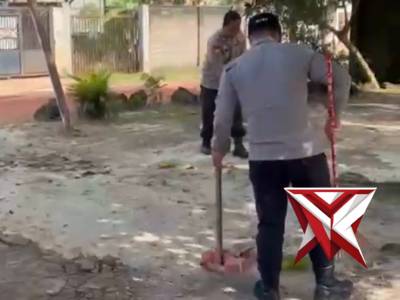 Anggota polsek muara Lakitan