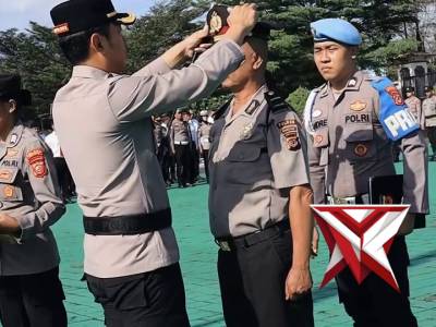 Upacara Kenaikan Pangkat Penghargaan sebagai wujud apresiasi kepada personel