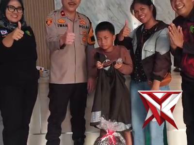 3.Sunat gratis polres muba