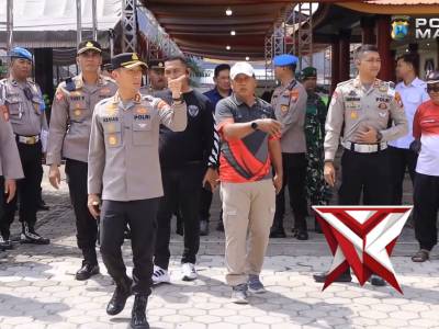 Pengamanan Pengesahan Warga IKS-PI Kera Sakti - PoliceTube