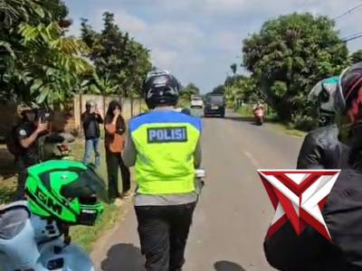 ?Mitigasi Kerawanan Jumat Agung,Kapolres Musi Rawas Turun Langsung ke Lokasi dengan Patroli