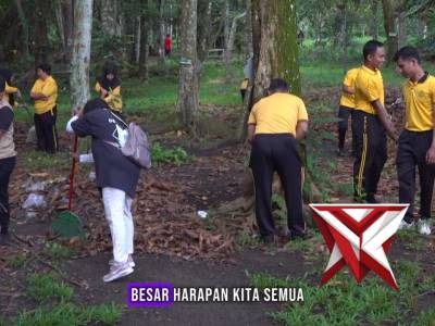 Polda Riau melaksanakan &ldquo;Gerakan Indonesia Asri&rdquo; melalui kurvei terpadu bersama masyarakat di Hutan - PoliceTube