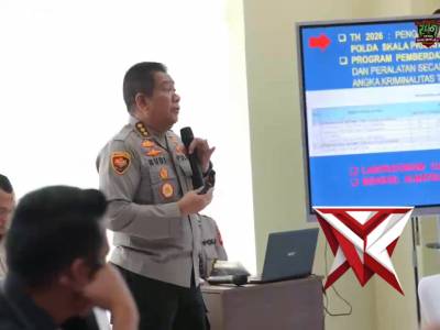 Kapolda Sumatera Selatan Irjen Pol. Dr. Sandi Nugroho memberikan penegasan mendalam bahwa masyarakat