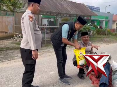 Polri Peduli, Jumat Berkah Berbagi - PoliceTube
