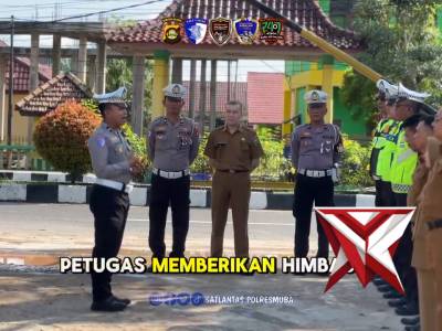 Sat lantas menyapa masyarakat IK3 - PoliceTube