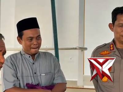 Kapolres Musi Rawas Pererat Silaturahmi Lewat Shalat Jumat di Masjid Al Hidayah - PoliceTube