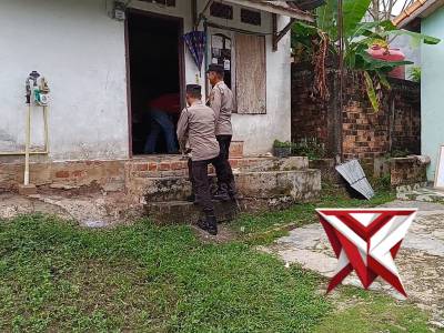 Sat Binmas melaksanakan kegiatan bansos