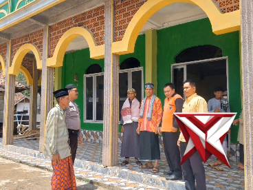 Jumat berkah polsek pseksu - PoliceTube