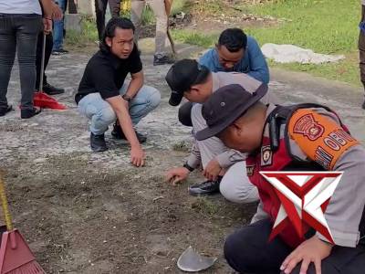 PEMBERSIHAN RUMAH IBADAH GEREJA - PoliceTube