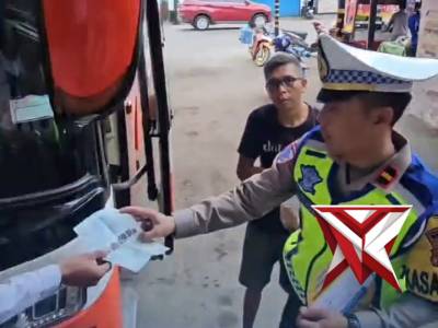 Ramp Check kendaraan umum & Angdes Kab Lahat - PoliceTube