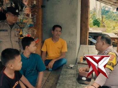 Bhabinkamtibmas Polsek Buay Runjung BRIGPOL BAMBANG H, Melaksanakan Sambang dan silaturahmi