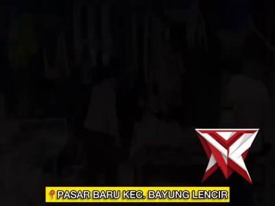 Kanit binmas Polsek Bayung Lincir melaksanakan giat patroli jalan kaki serta memberikan imbauan