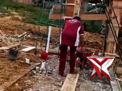 POLISI PENOLONG MASYARAKAT.