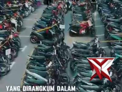 Penyerahan kembali ratusan kendaraan bermotor hasil kejahatan kepada pemiliknya oleh Polda Sumsel