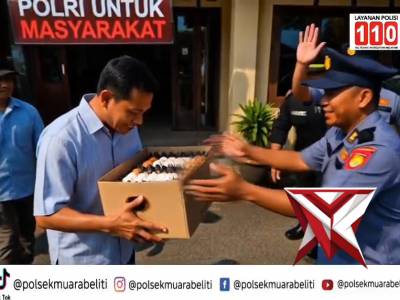 Bila ada permasalahan dan butuh bantuan Polisi silakan hubungi :
Call center : 110 ( Bebas Pulsa )