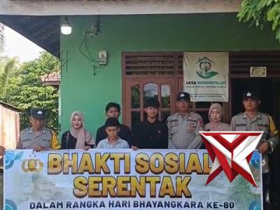 baksos polsek muara beliti - PoliceTube