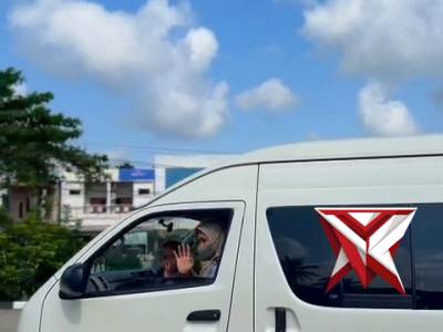 Kapolsek Bayung Lencir menyediakan program mudik gratis untuk masyarakat Bayung lencir - PoliceTube