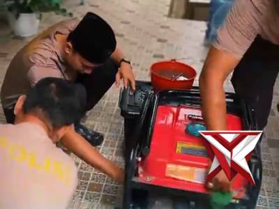 20. Membersihkan halamn untuk menjaga kesehatan - PoliceTube