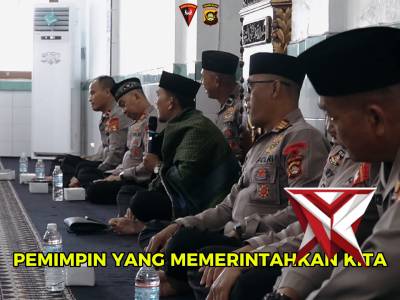 Pembinaan Rohani dan Mental (Binrohtal) di Masjid Bakti III Mako Batalyon A Pelopor