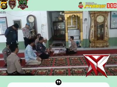 Berbagi Jumat Berkah - PoliceTube