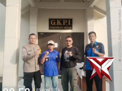 Pawas dan Piket Fungsi Polsek Citeureup Melaksanakan Pengamanan Ibadah Jum'at Agung
?