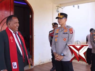 Hari ini saya meninjau sejumlah gereja di wilayah Banyuasin III untuk memastikan pengamanan berjalan