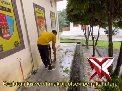 KEBERSIHAN SEBAGIAN DARI IMAN YANG DILAKUKAN OLEH PERSONIL POLSEK PENUKAL UTARA