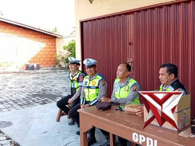 POLRI UNTUK MASYARAKAT