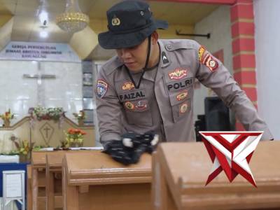 Gerakan Indonesia Asri, Pembersihan Rumah Ibadah di Wilayah kec.Kayuagung Kab.OKI polresokihadir - PoliceTube